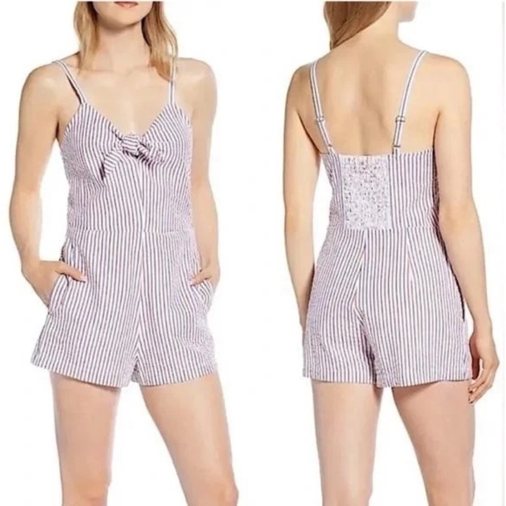 Vineyard Vines Red White Blue Striped Seersucker Tie Front‎ Romper Womens Size 8